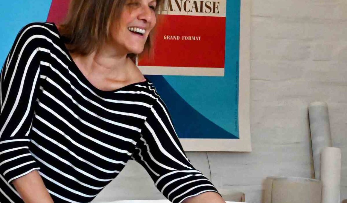 Shelley Collins - The Galerie Fitzroy Brunswick St